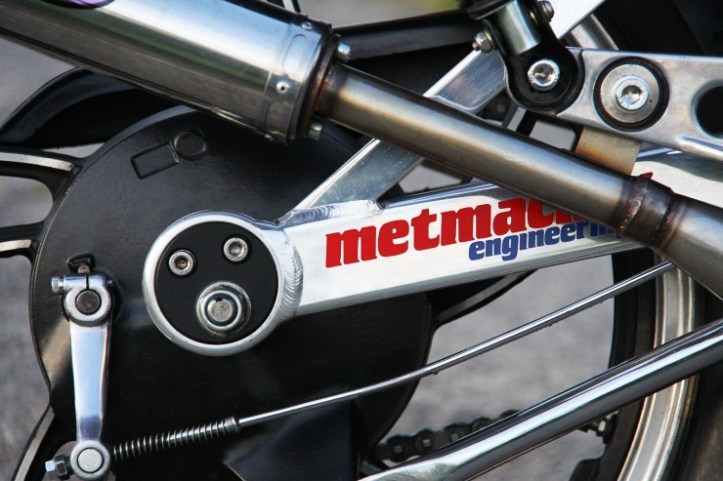 Yamaha-RD350-LC-12-740x493