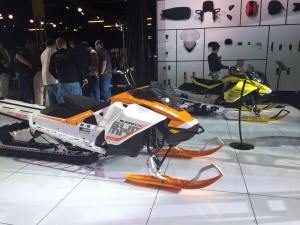 2017-Ski-Doo-Rotax-850-E-TEC-snow-show