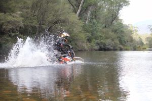 KTM-Rallye-Reno-River-1
