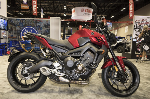 2017-Yamaha-FZ-09-Naked-Sports-Bike